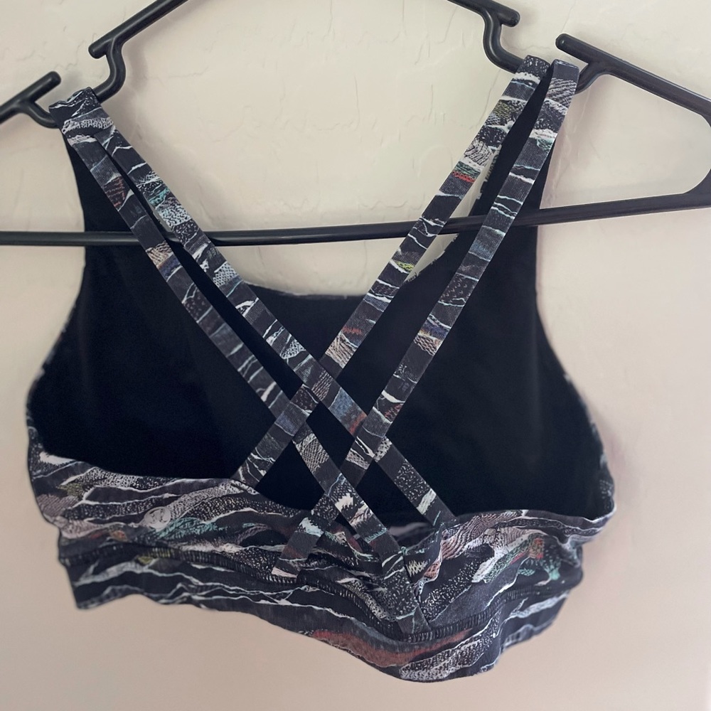 Lululemon multi color size 8 sports bra
